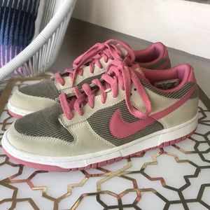 Nike low GS “birch desert bloom” Sneakers